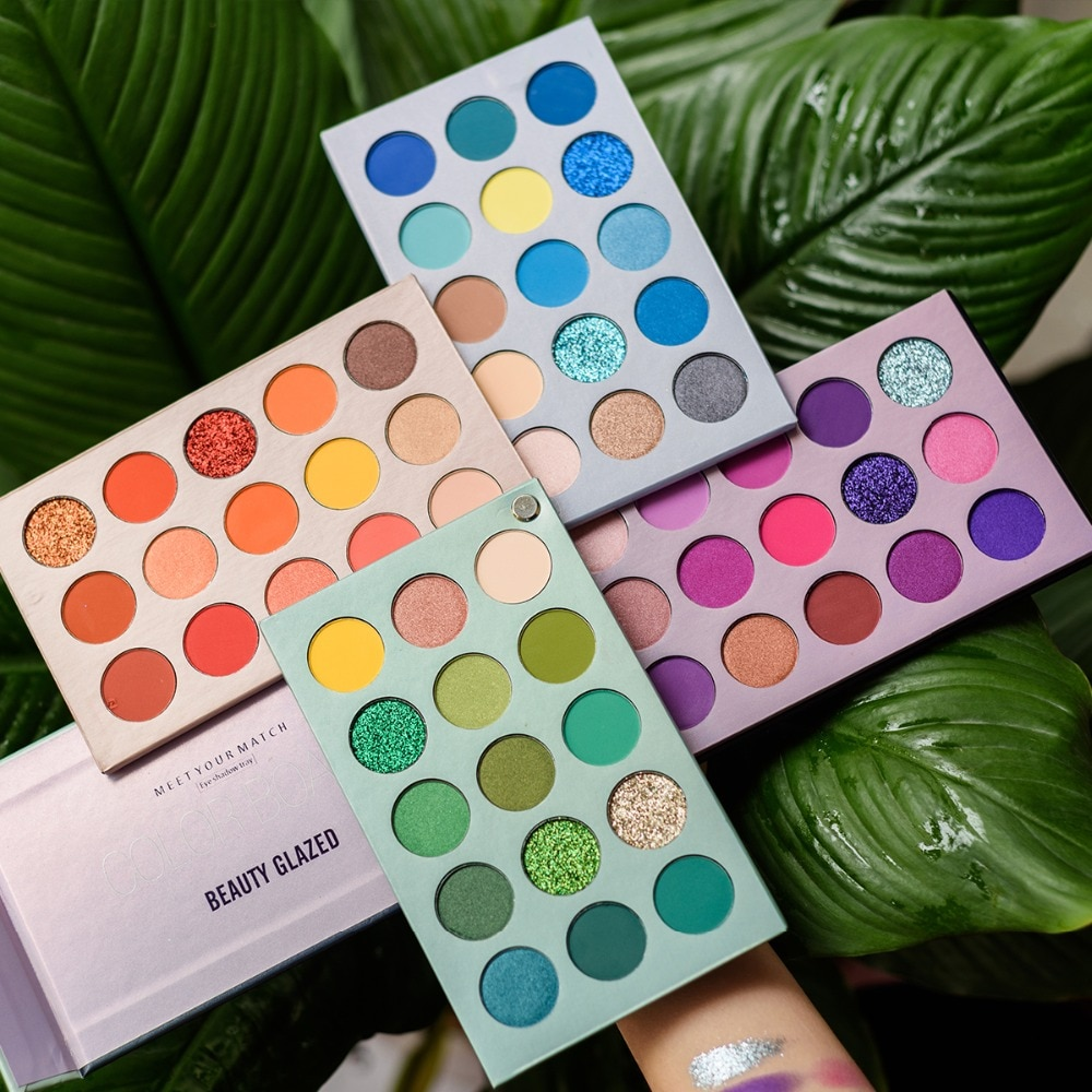 60 in 1 Eye Shadow Palette ( 60 Shades ) + Free 5 Shades of Lipstick